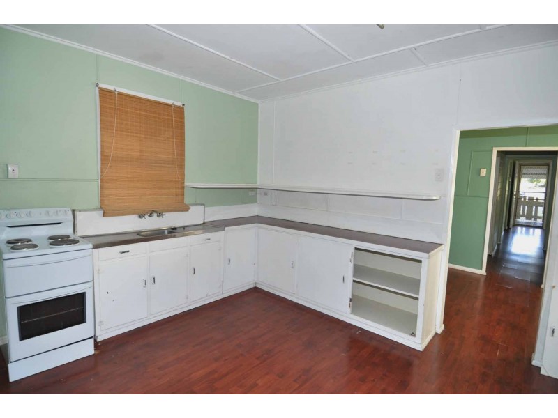 58 Hackett Terrace, Charters Towers QLD 4820