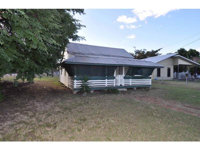 58 Hackett Terrace, Charters Towers QLD 4820