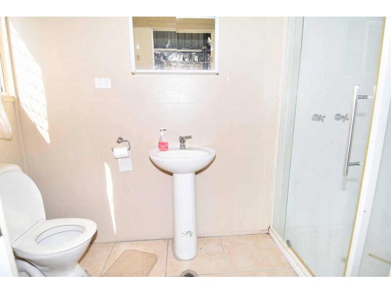 23 Dennis Lane, Toll QLD 4820