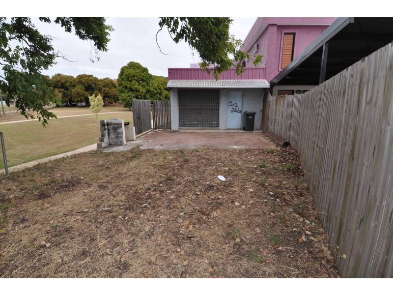 1 Plummer Street, Charters Towers QLD 4820