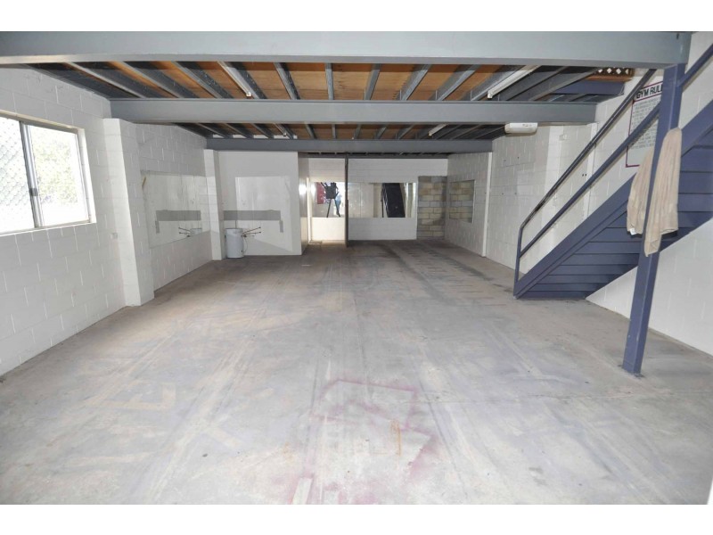 1 Plummer Street, Charters Towers QLD 4820