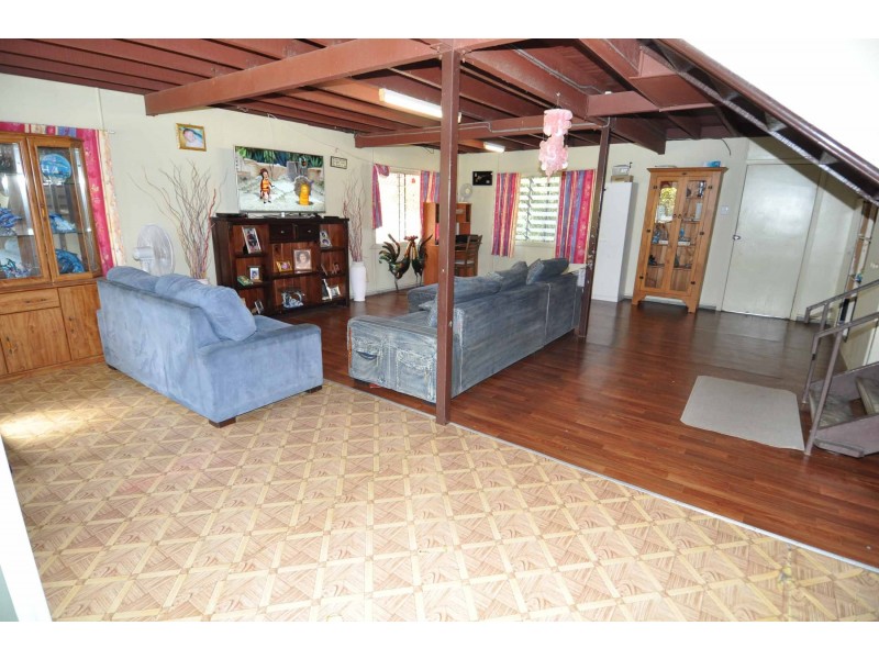 16 Rainbow Road, Charters Towers City QLD 4820