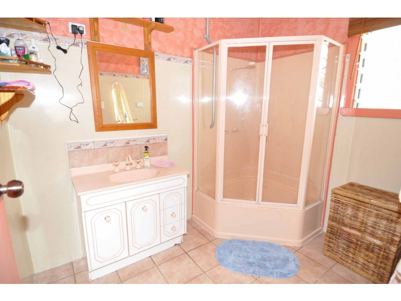 16 Rainbow Road, Charters Towers City QLD 4820