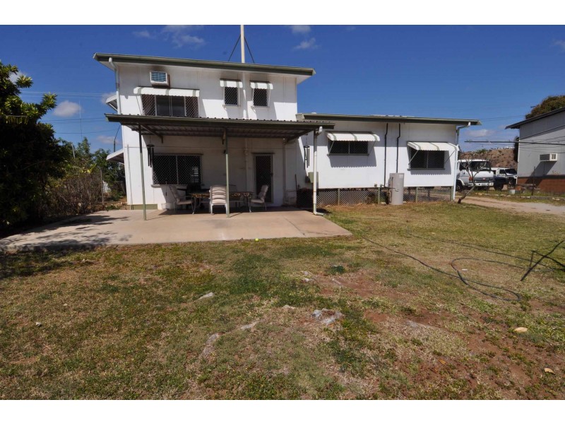 16 Rainbow Road, Charters Towers City QLD 4820