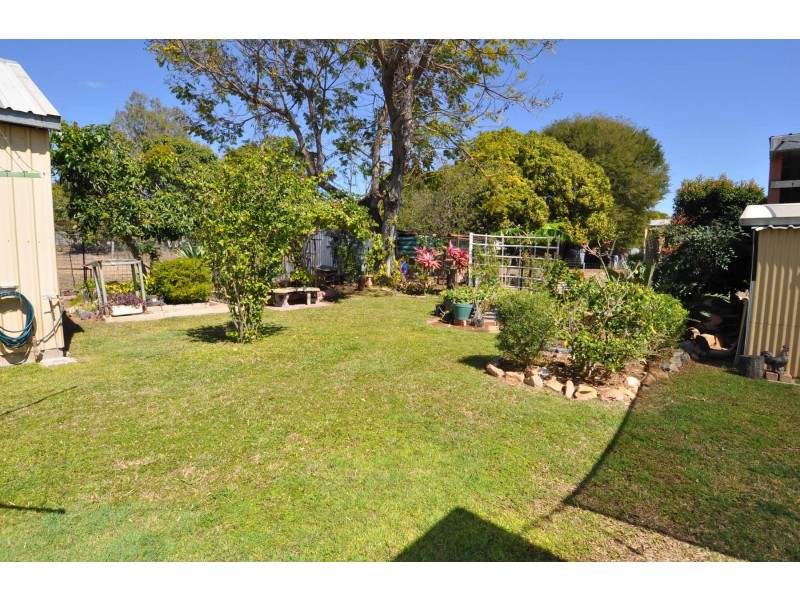 52 Marion Street, Charters Towers QLD 4820