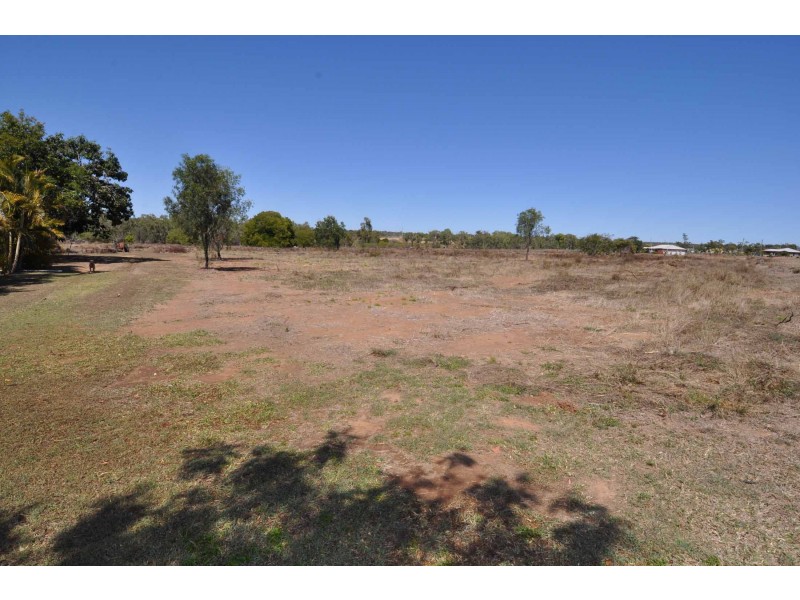 18 Jardine Lane, Millchester QLD 4820