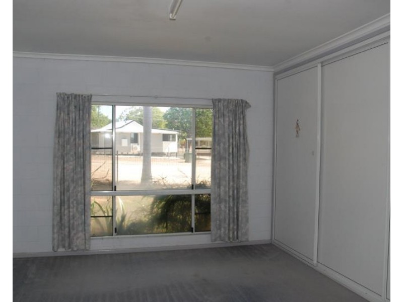 30 Aplin Street, Queenton QLD 4820