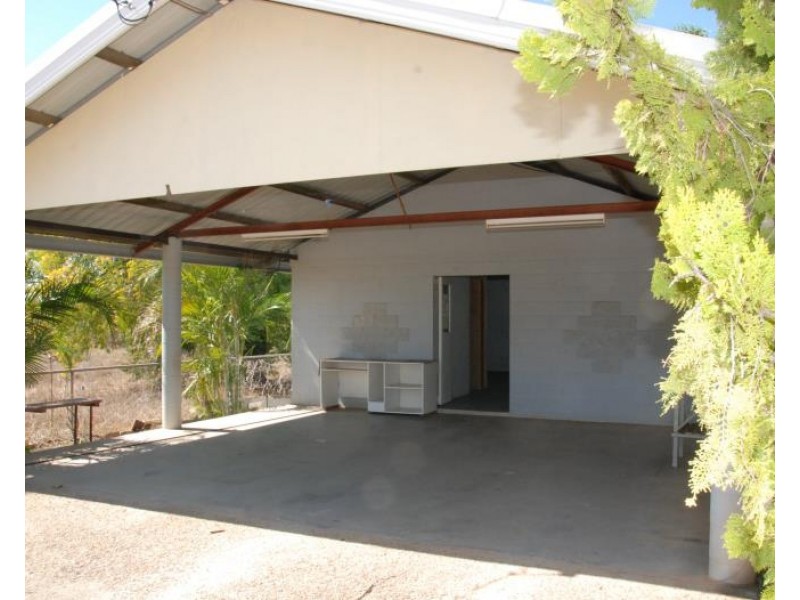30 Aplin Street, Queenton QLD 4820