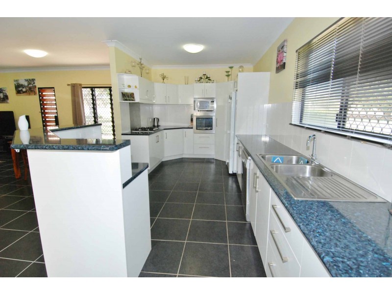 9a Oliver Street, Charters Towers QLD 4820