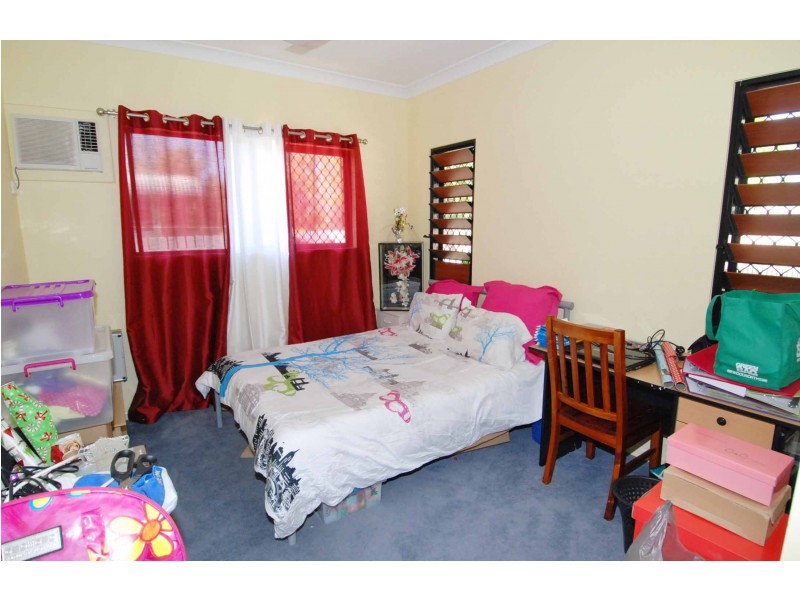 9a Oliver Street, Charters Towers QLD 4820