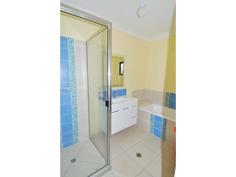 9a Oliver Street, Charters Towers QLD 4820