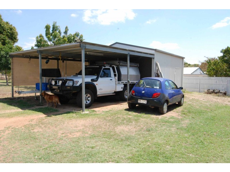 9a Oliver Street, Charters Towers QLD 4820