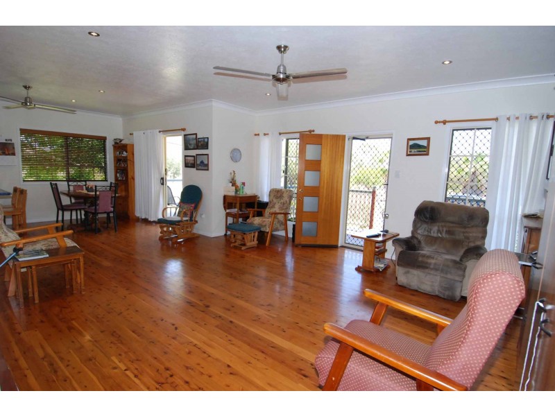 22 Rowe Street, Charters Towers QLD 4820