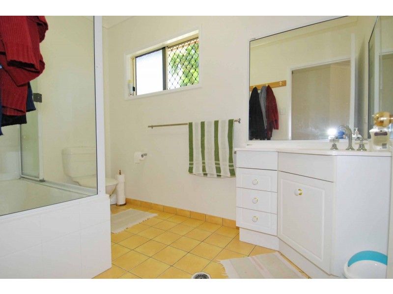 22 Rowe Street, Charters Towers QLD 4820