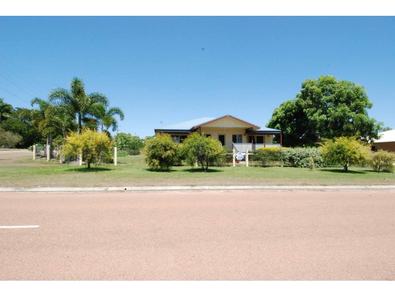 22 Rowe Street, Charters Towers QLD 4820