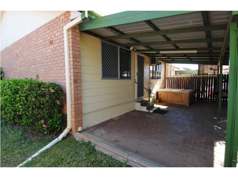 7,30 Hackett Terrace, Charters Towers QLD 4820