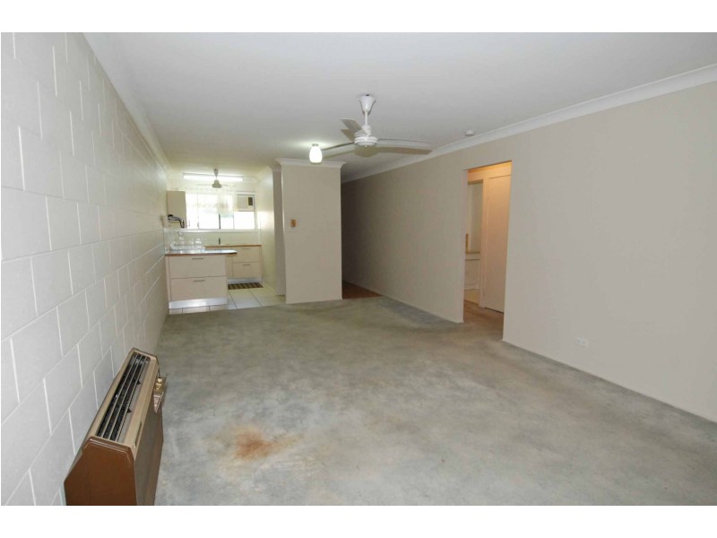 7,30 Hackett Terrace, Charters Towers QLD 4820