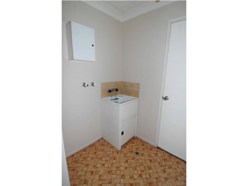 7,30 Hackett Terrace, Charters Towers QLD 4820