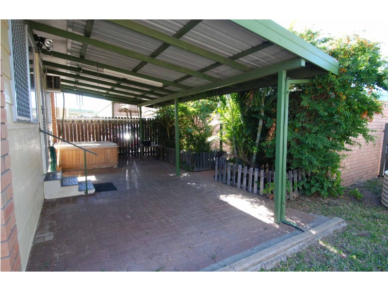 7,30 Hackett Terrace, Charters Towers QLD 4820