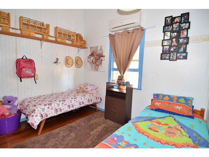 17 York Street, Charters Towers QLD 4820