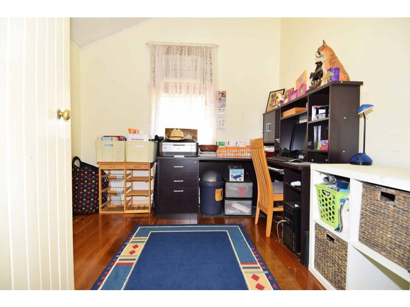 17 York Street, Charters Towers QLD 4820