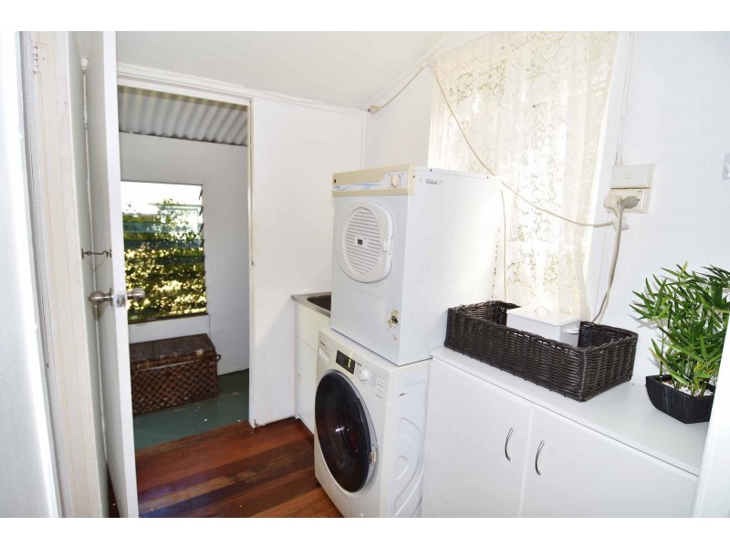 17 York Street, Charters Towers QLD 4820