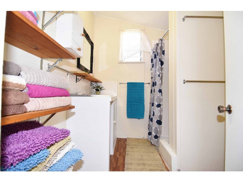 17 York Street, Charters Towers QLD 4820