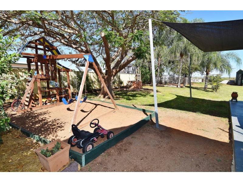 17 York Street, Charters Towers QLD 4820