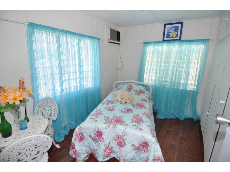 44 Hackett Terrace, Richmond Hill QLD 4820