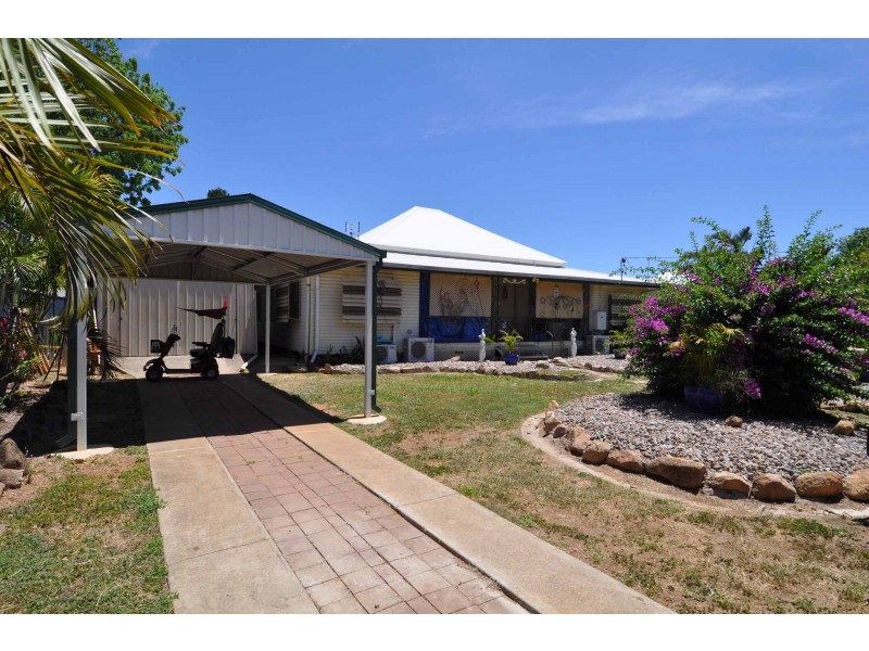 44 Hackett Terrace, Richmond Hill QLD 4820