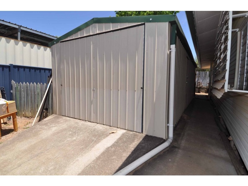 44 Hackett Terrace, Richmond Hill QLD 4820