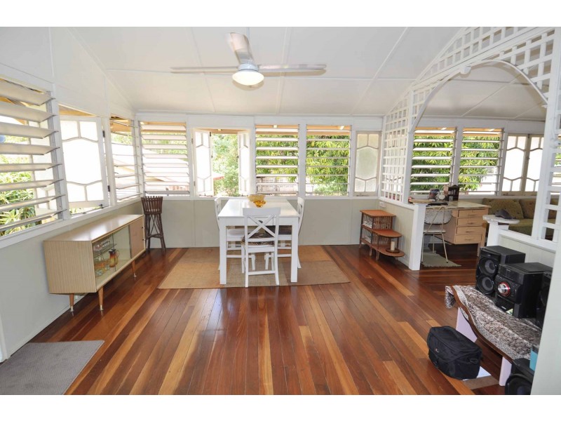 26 York Street, Charters Towers QLD 4820