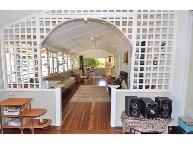 26 York Street, Charters Towers QLD 4820