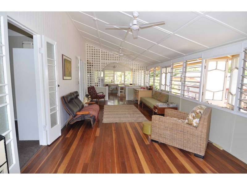 26 York Street, Charters Towers QLD 4820