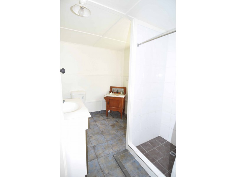 26 York Street, Charters Towers QLD 4820