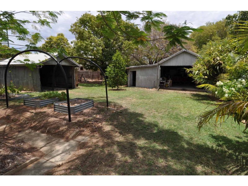 26 York Street, Charters Towers QLD 4820