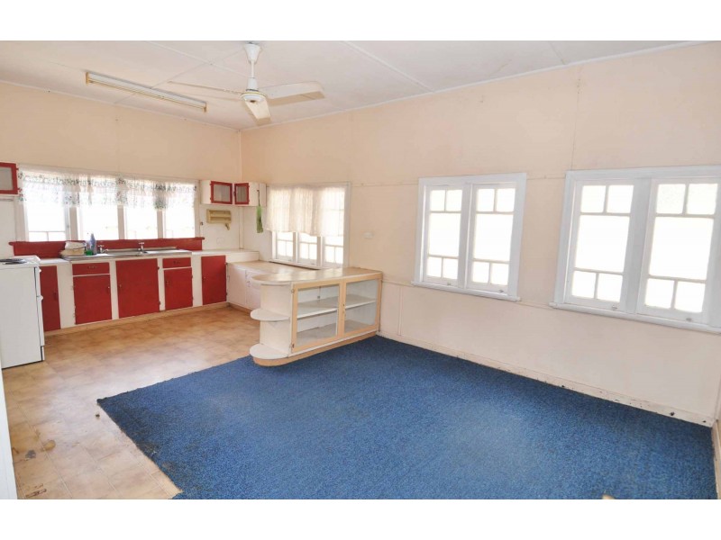 52 Miner Street, Charters Towers QLD 4820