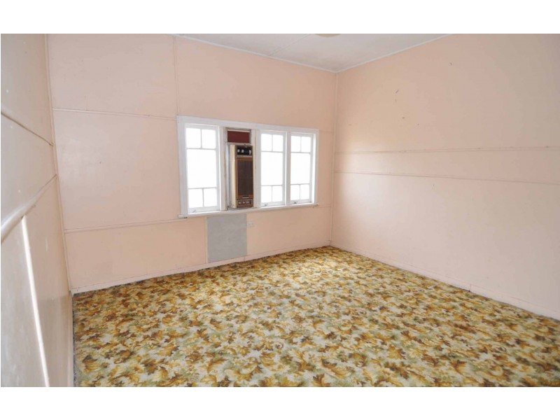 52 Miner Street, Charters Towers QLD 4820