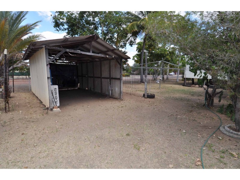 52 Miner Street, Charters Towers QLD 4820