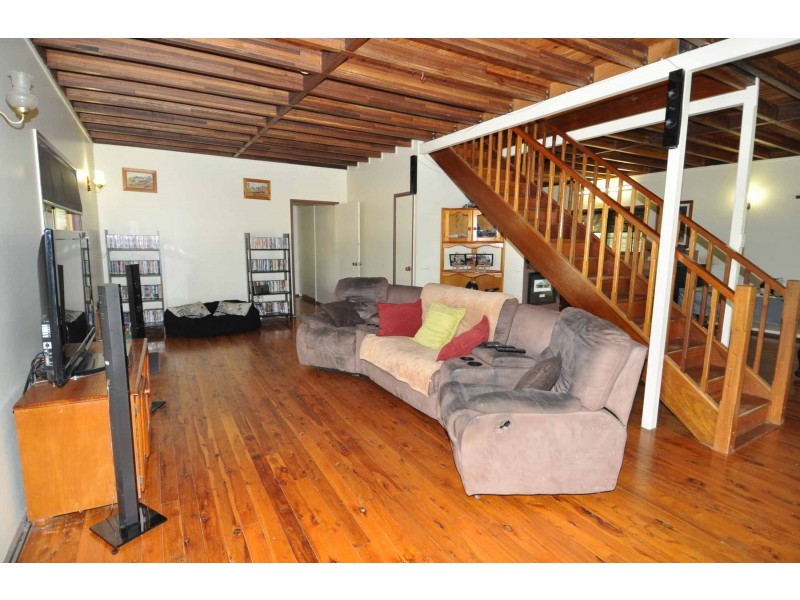 9 Harbutt Road, Charters Towers QLD 4820