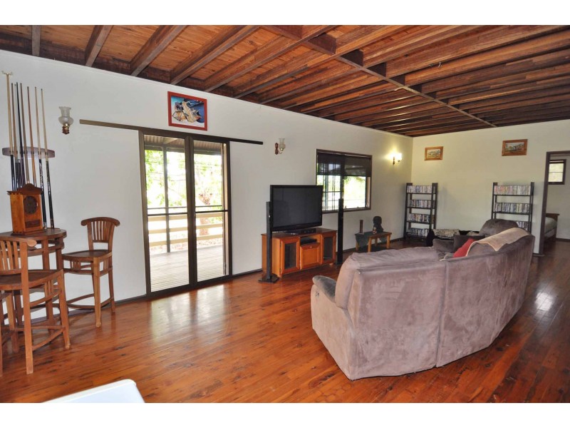 9 Harbutt Road, Charters Towers QLD 4820