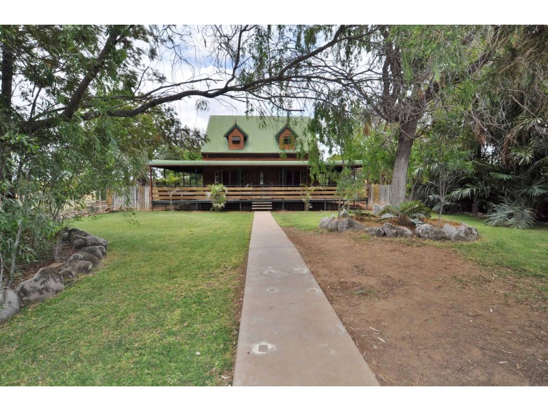 9 Harbutt Road, Charters Towers QLD 4820