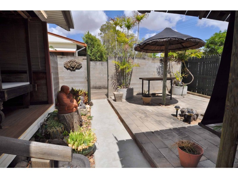 100 Mary Street, Charters Towers QLD 4820