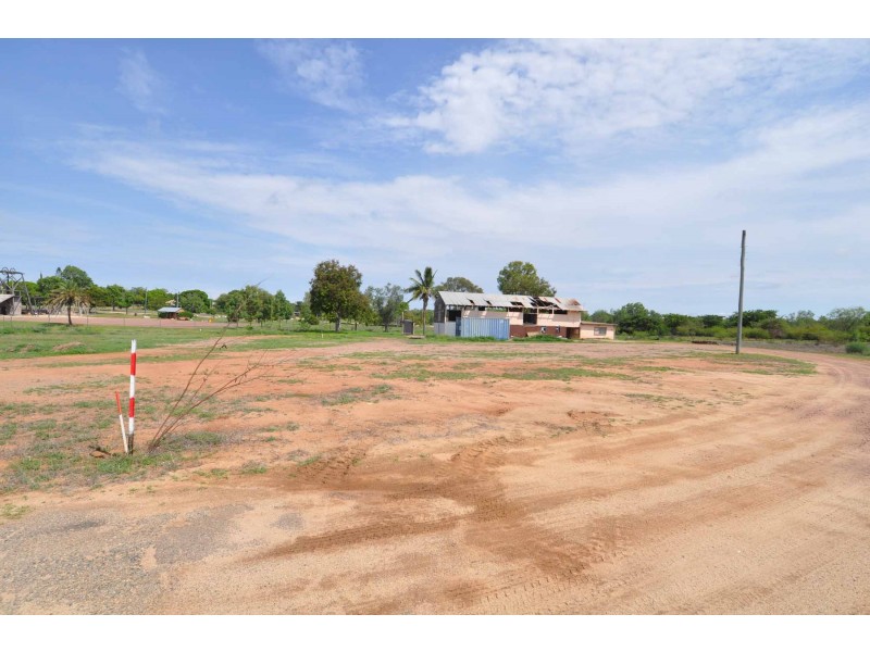 19-21 Dundee Lane, Charters Towers QLD 4820