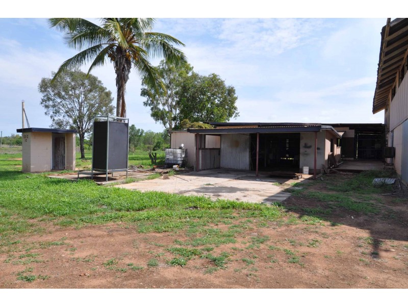 19-21 Dundee Lane, Charters Towers QLD 4820