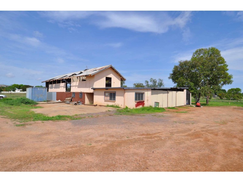 19-21 Dundee Lane, Charters Towers QLD 4820