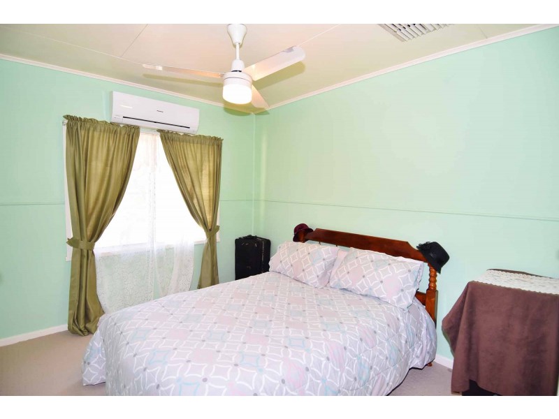 8 Burdekin Street, Richmond Hill QLD 4820