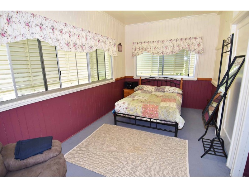 5 Armstrong Road, Charters Towers QLD 4820