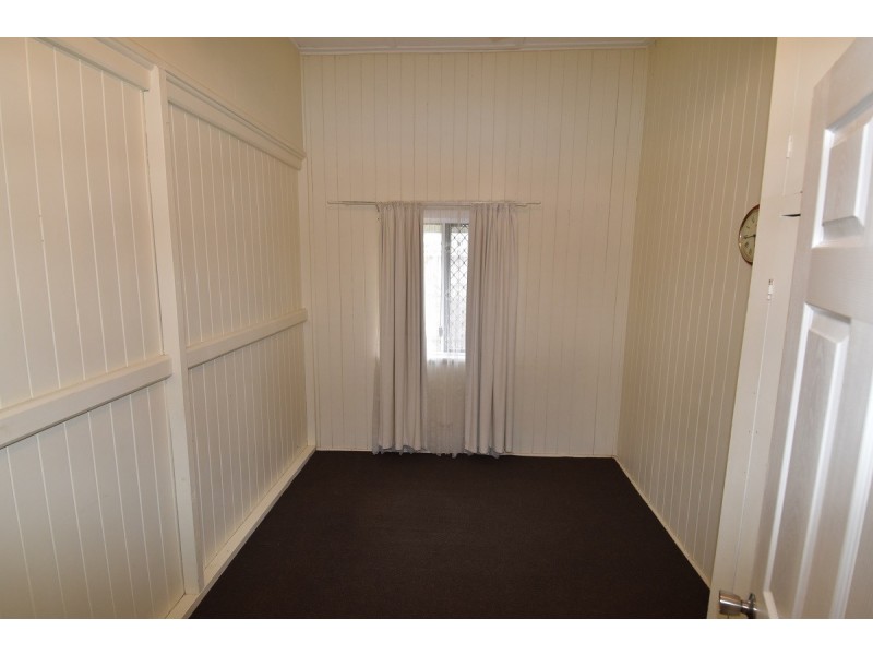 2 Armstrong Road, Charters Towers City QLD 4820
