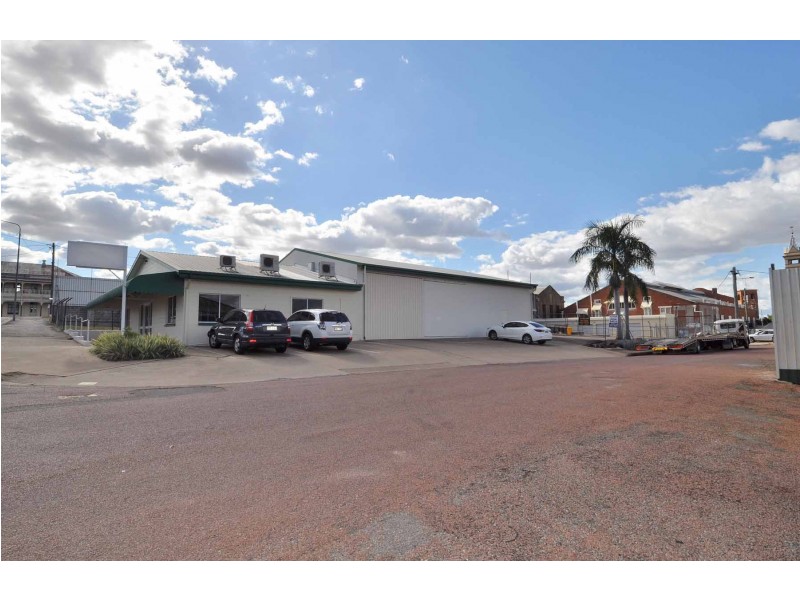 5 Jackson Street, Charters Towers QLD 4820
